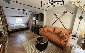 Kavart Apartments
