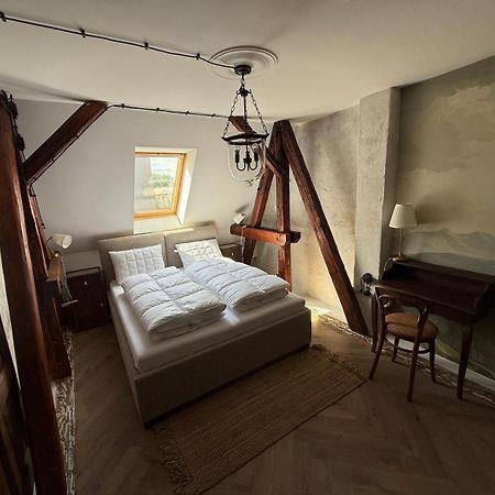 Kavart Apartments Trenčín Buitenkant foto